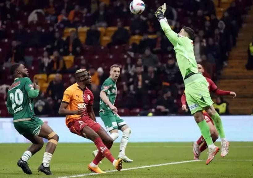 Galatasaray'da Victor Osimhen kararı netleşti! Galatasaraylılar fena çıldıracak - Resim: 4