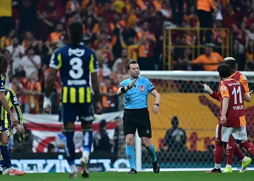 Domenico Tedesco derbi sonrası bombayı patlattı: "Fenerbahçe tesislerinde casus" iddiası - Fotoğraf: 3