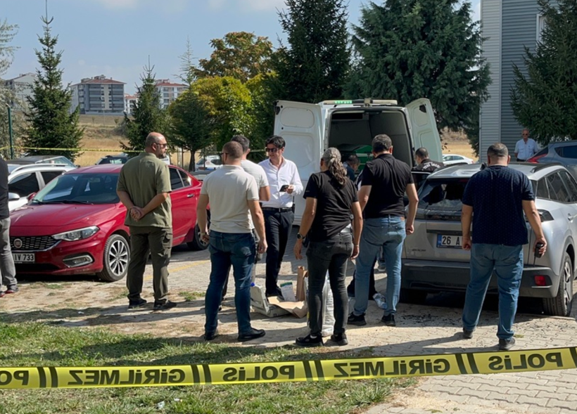 Tuğba hemşireyi kim öldürdü? Evlilik yıl dönümünde boğazı kesildi! - Resim: 4