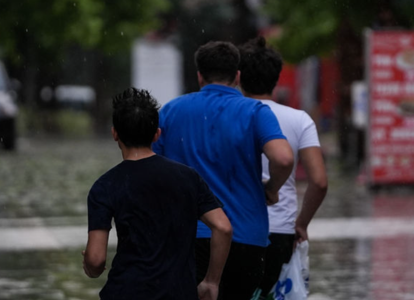 Bayramın ilk günü hava nasıl olacak? Sıcak hava ve sağanak yağmur uyarısı - Resim: 4