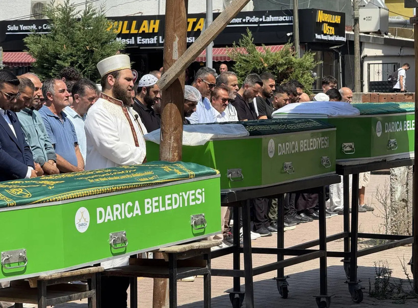 3 kardeşin ölümü Türkiye’yi sarsmıştı: Belinay’ın son paylaşımı kahretti - Fotoğraf: 2