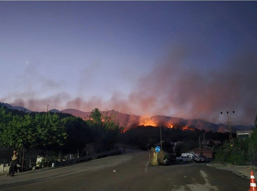 Hatay Dörtyol'da orman yangını kısmen kontrol altında - Resim: 1