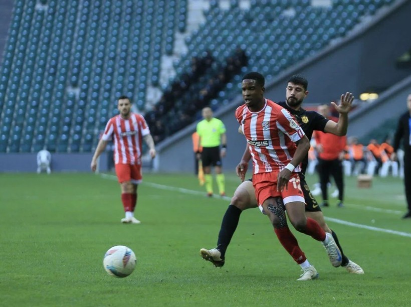 1. Lig'de 11 gollü maç: Boluspor'dan tarihi galibiyet - Resim: 4