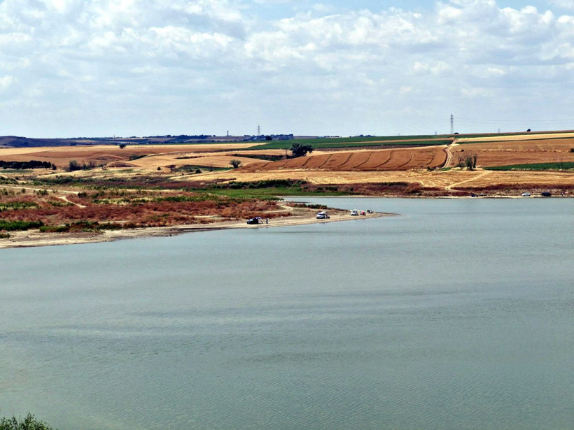 Tekirdağ’daki Türkmeneli Göleti’nde su seviyesi yüzde 5’in altına düştü - Fotoğraf: 4