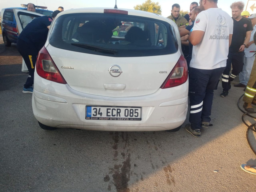 Bursa’da otomobiller çarpıştı: 6’sı çocuk 12 yaralı - Resim: 2