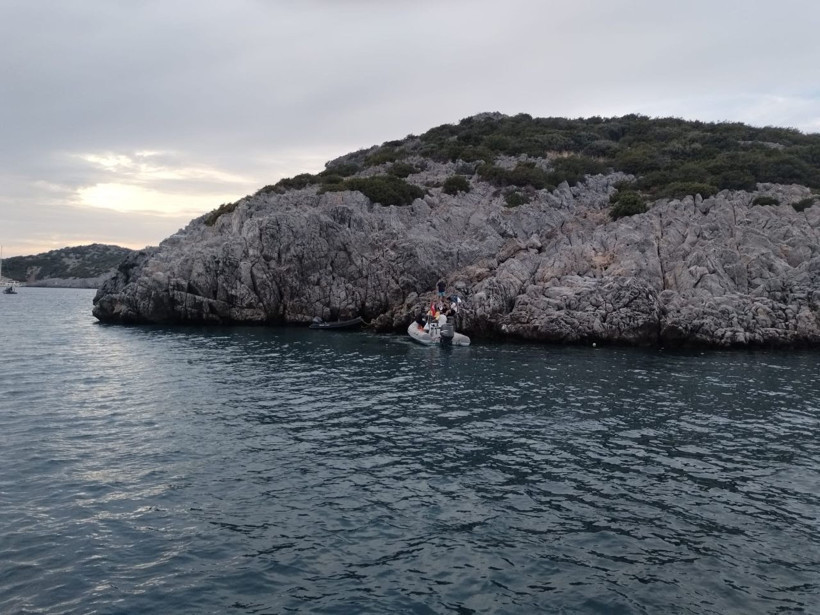 Bodrum’da bot kayalıklara çarptı: 4 yaralı - Resim: 3