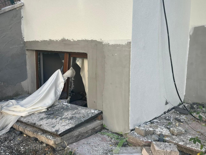 Ankara'da doğal gaz borusu kesilen dairede patlama - Resim: 1