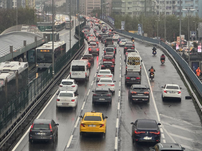 İstanbul yollarında hız sınırları değişti! Cadde cadde yeni hız limitleri - Resim: 1