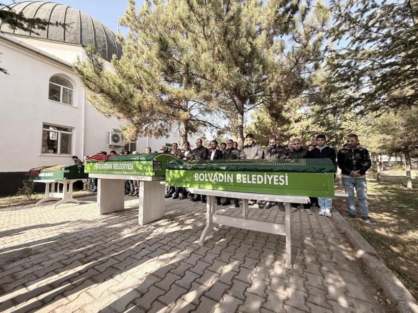 İstanbul’daki zehirlenme faciasında bir aile yok oldu: Kokoreç ve midyenin testleri sonuçlandı - Resim: 4