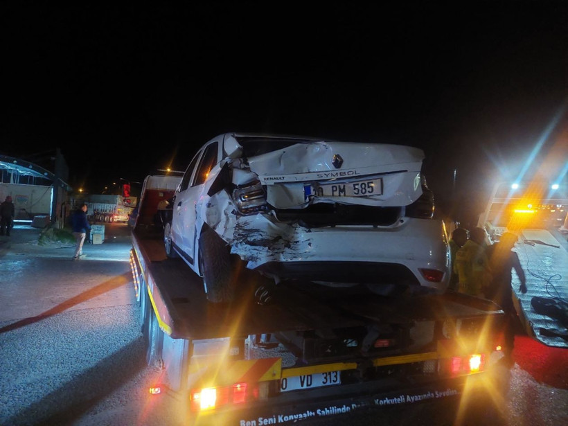 Balıkesir’de zincirleme kaza: 1 yaralı - Resim: 2