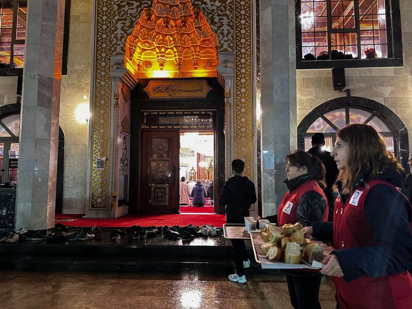 Manisa’da Türk Kızılay’dan Regaip Kandili’nde bin kişilik ikram - Resim: 3