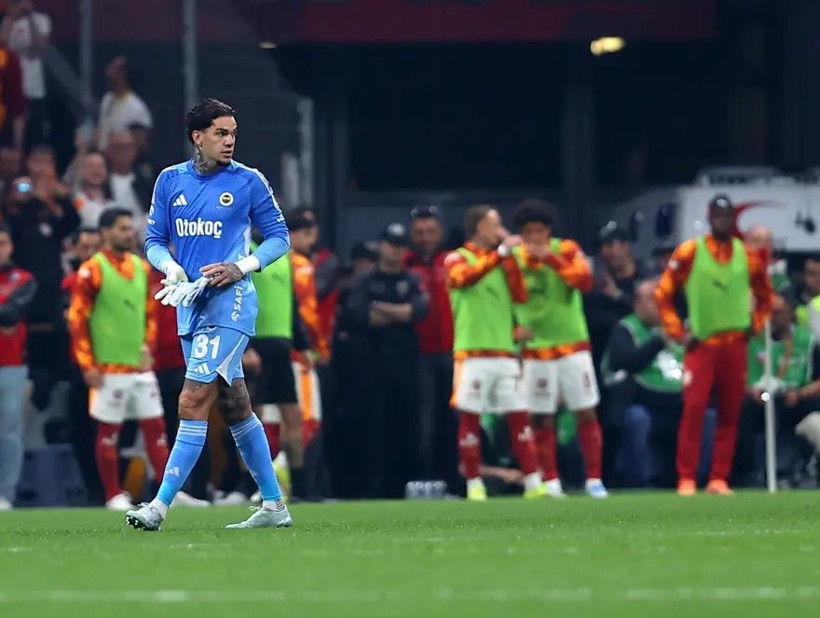 Fenerbahçe yönetiminden Ederson kararı: Üst üste hataları tepki çekmişti - Fotoğraf: 8