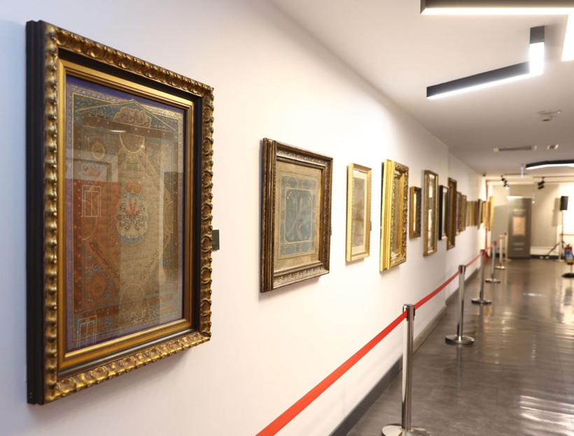 Farklı asırlarda yazılan 47 Hilye-i Şerife, kitap ve sergi olarak sanatseverlerle buluştu - Resim: 4