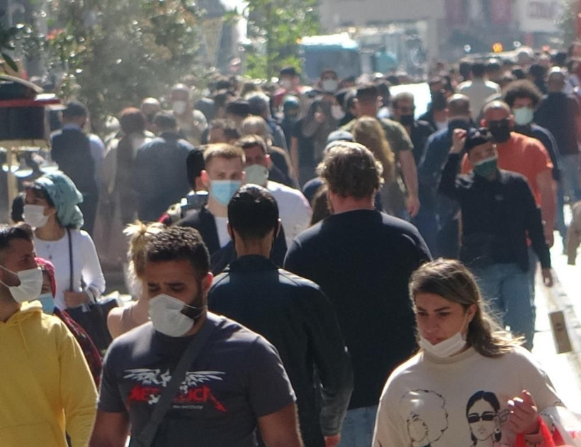 Bilim Kurulu Üyesi Prof. Dr. Turan: Vaka sayısı binin altında olursa maskeyi her yerde çıkarıyoruz - Resim: 1