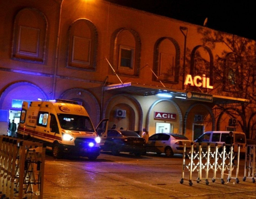 Mardin'de silah ve bıçaklı kavga: 3 yaralı - Resim: 1