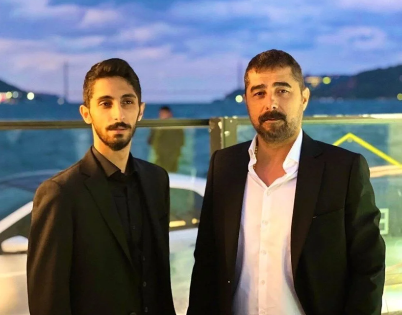 Ahmet Tatlıses'ten babası İbrahim Tatlıses'e tepki: Babalık konusunda ahkam kesecek son insansınız - Fotoğraf: 2