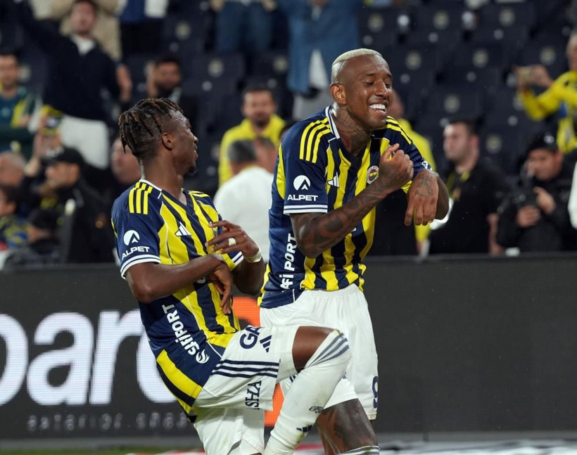 Trio Ekibi Fenerbahçe’nin penaltısını yorumladı: “Devam kararı doğru, elle oynama serbest vuruş olmalıydı” - Resim: 1
