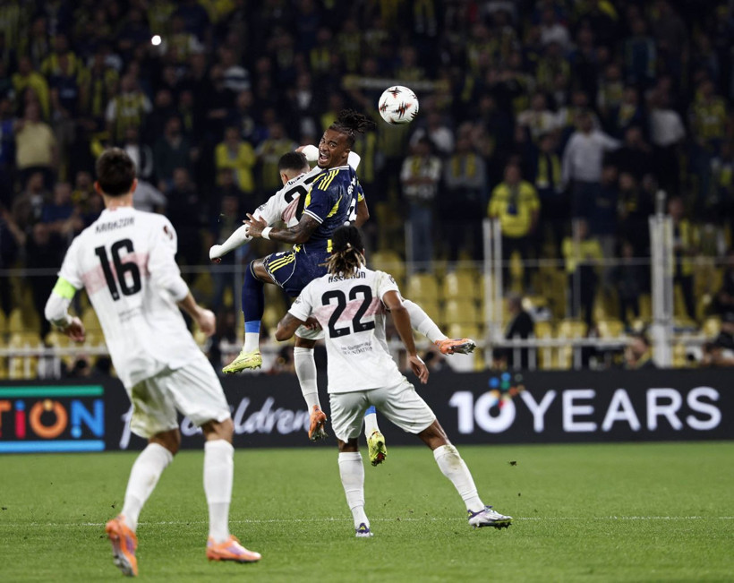 Tedesco’nun Fenerbahçe’si sahaya damga vurdu - Resim: 1