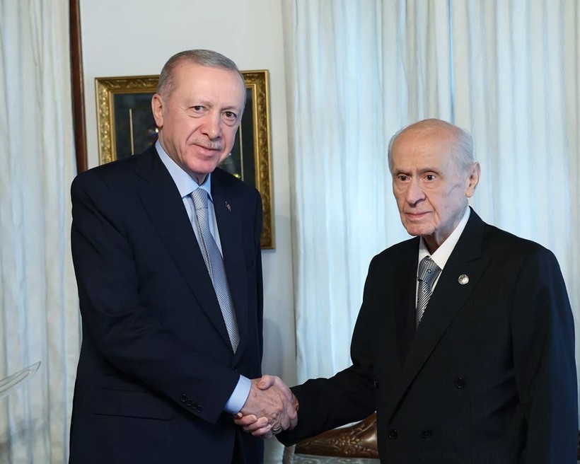 Cumhurbaşkanı Erdoğan, Devlet Bahçeli ile bir araya geldi - Resim: 3