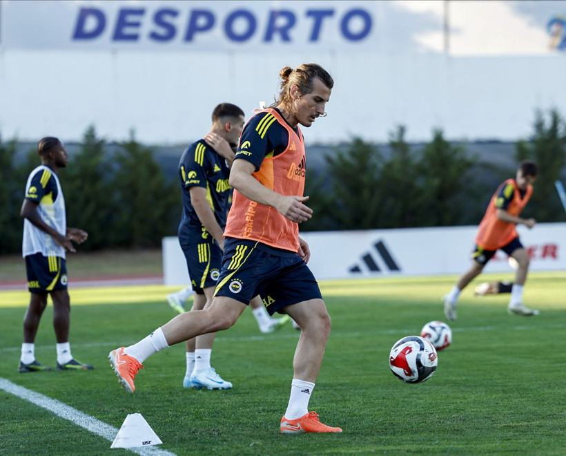 Mourinho transfer arayışını bitirdi: İki iyi Türk kaleci ve Hırvat yıldız yeter! - Resim: 4