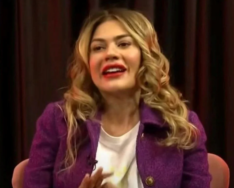 Nihal Candan 7 vakit namaz açıklamasıyla sosyal medya gündeminde - Resim: 3