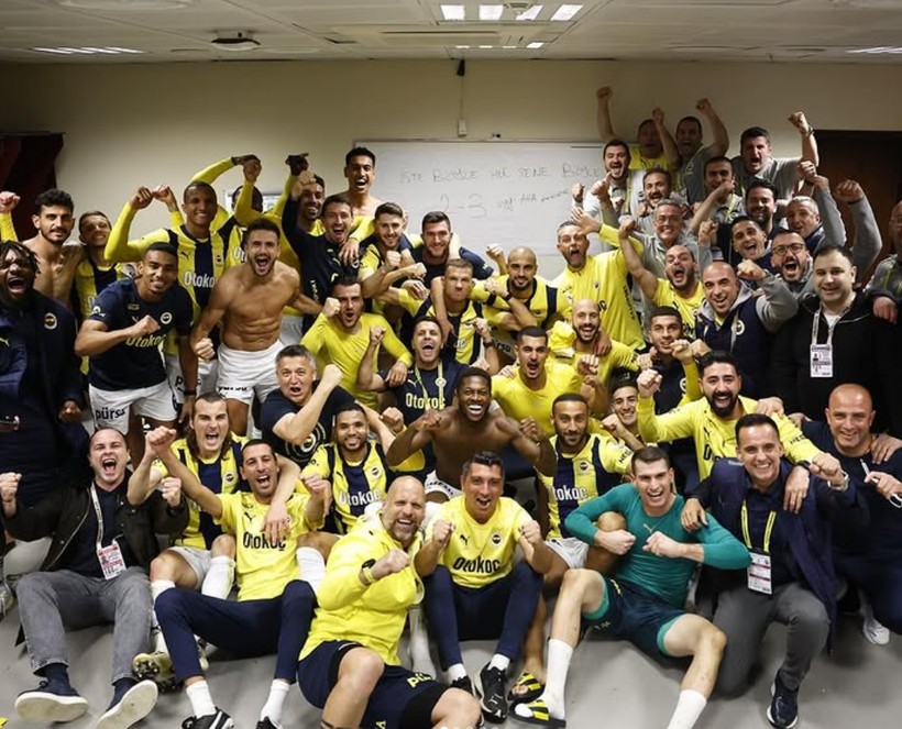 Ve Fenerbahçe'de Edin Dzeko gidiyor; Takımını duyan taraftar şok olacak - Resim: 2