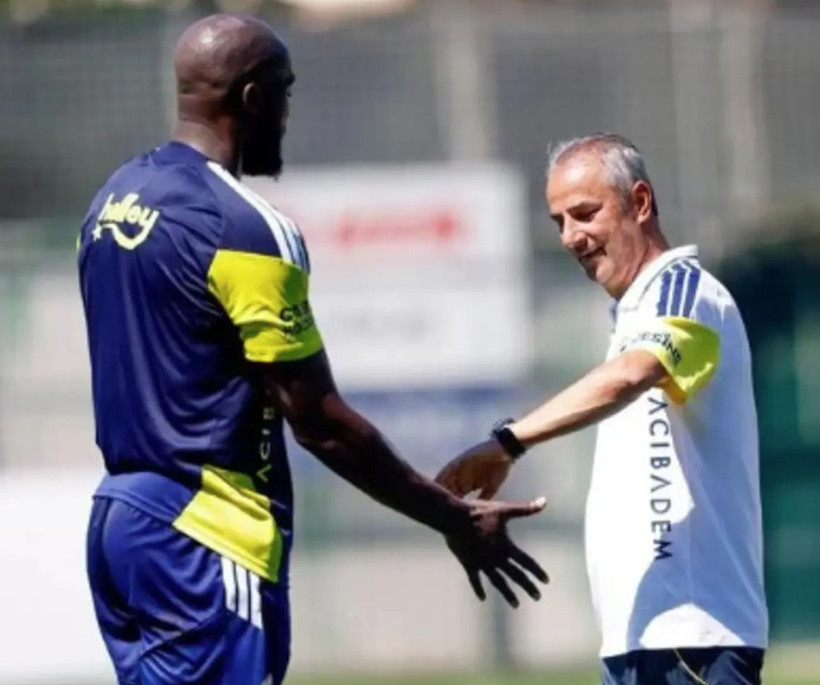 Ve Fenerbahçe beklenen kareyi paylaştı! İsmail Kartal takımın başında antrenmana çıktı - Fotoğraf: 2