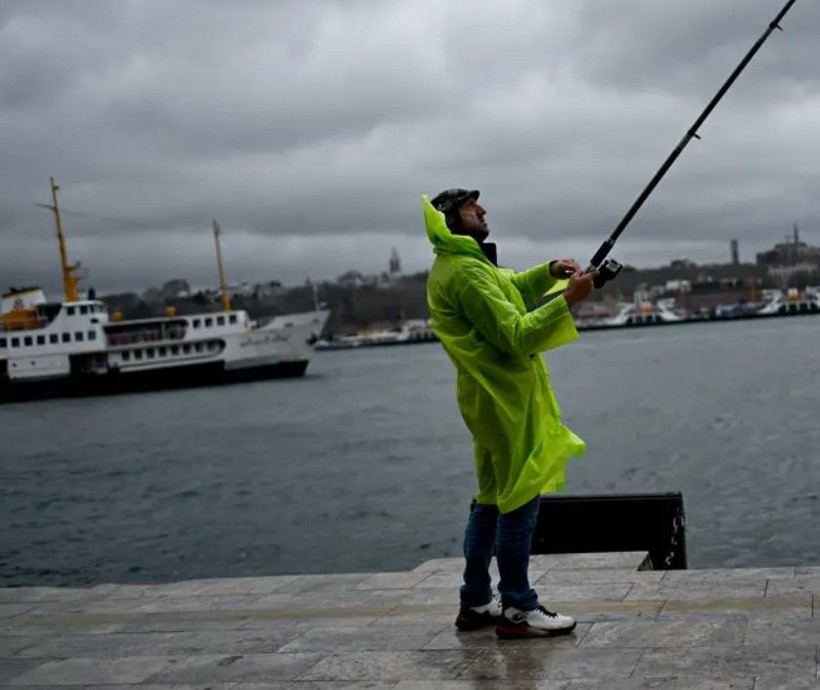 İstanbullular dikkat! Sağanak ve poyraz alarmı verildi - Resim: 1