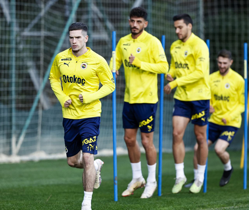 Fenerbahçe'de beklentileri karşılayamayan Ryan Kent için sürpriz rekabet - Resim: 2
