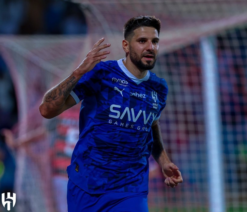 Fenerbahçe’den dev transfer hamlesi! Mitrovic için 10 milyon euro, İstanbul’a geliyor! - Resim: 3