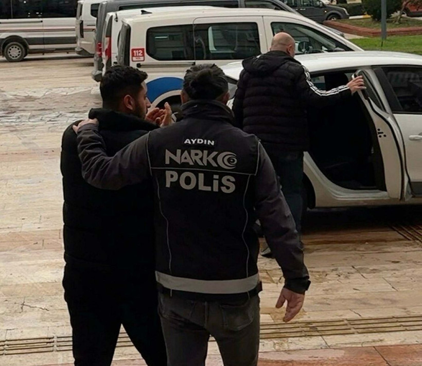 Saksıda kenevir yetiştiren şüpheli tutuklandı - Resim: 4