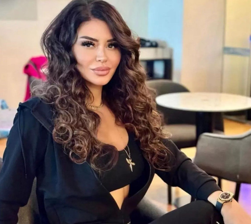 Ebru Polat'ın adliye kombini topa tutuldu! Avukatlığa geri döndü - Resim: 2