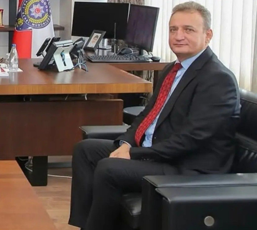 Okul saldırganı İsa Aras Mersinli'nin poligondaki görüntüsü! İşte babasıyla atış talimi yaptığı anlar - Fotoğraf: 4