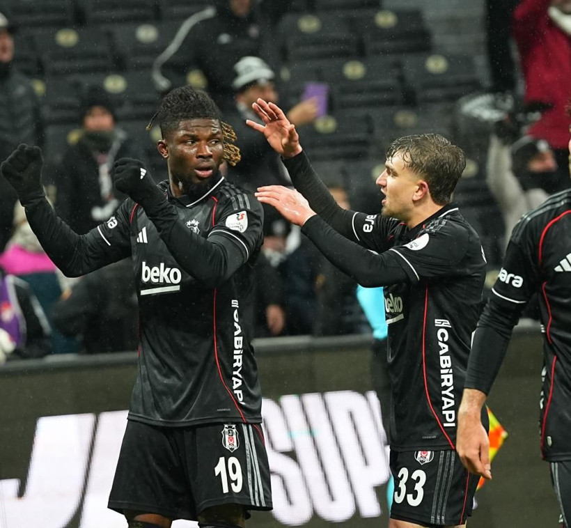 Beşiktaş - Kayserispor maçı ardından Sergen Yalçın: 'VAR devreye girmedi, kablolarda sorun var herhalde' - Resim: 2