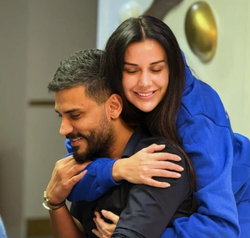 Dİlan Polat yine enteresan! Bu kez pijamalarını yaktı! Kimse gözlerine inanamadı - Resim: 4