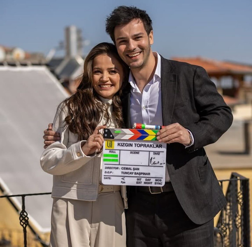 Ünlü oyuncu ekranlara geri dönüyor! ‘Kızgın Topraklar’la fırtına estirecek - Resim: 4