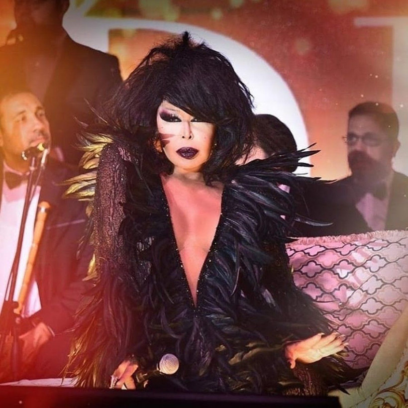 Bodrum'da tatilde olan Diva Bülent Ersoy makyajsız - Resim: 2