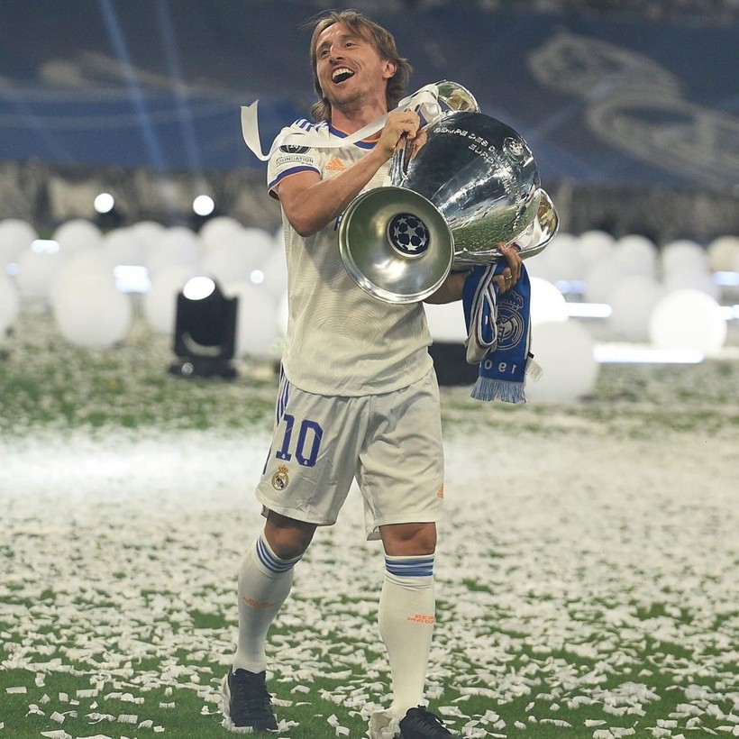 Milan’dan çılgın hamle! Luka Modric’e kanca attılar! 39’luk efsane Serie A’yı sallayacak mı? - Resim: 3