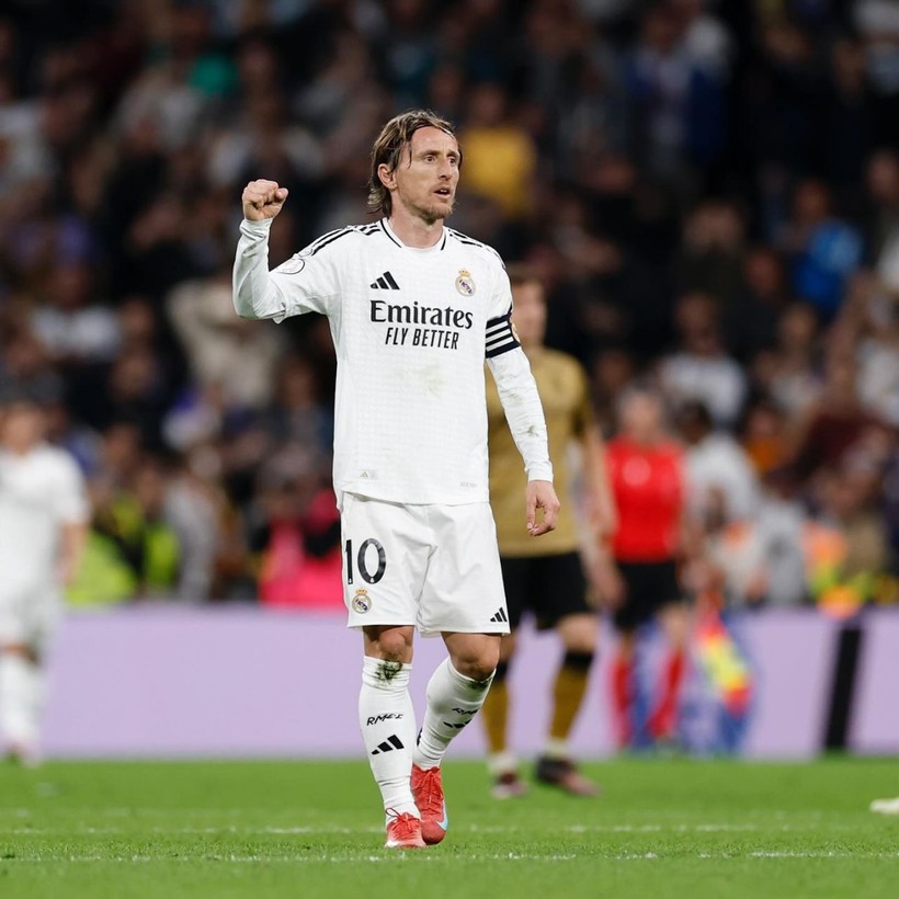 Milan’dan çılgın hamle! Luka Modric’e kanca attılar! 39’luk efsane Serie A’yı sallayacak mı? - Resim: 2