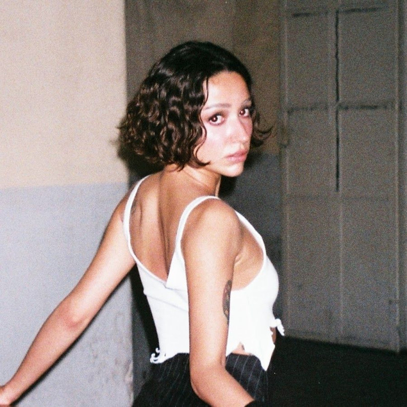 Karnaval JoyTürk’ün 22’nci, Süper FM’in 33’üncü yaşını Zeynep Bastık ile kutladı - Resim: 1