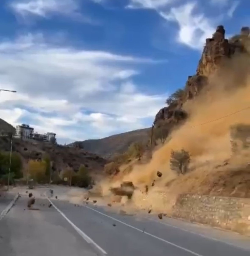 Tunceli’de kara yolunda ‘kaya’ tedbiri - Resim: 2