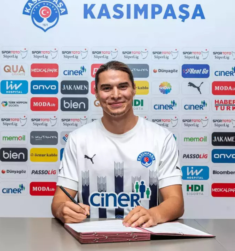 Süper Lig'de biten tüm transferler listesi; İşte yaz transfer dönemine damga vuran isimler - Fotoğraf: 103