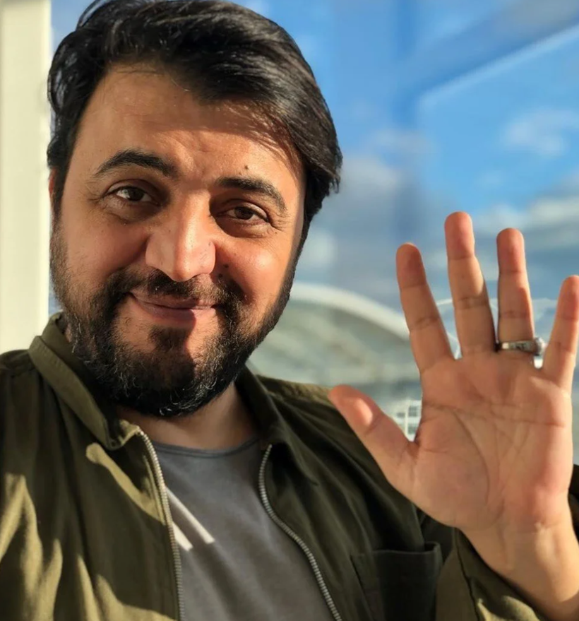 51 yaşında hayatını kaybeden Şinasi Yurtsever'e gözyaşlarıyla veda! "Bir gün tekrar buluşacağımıza eminim" - Resim: 1