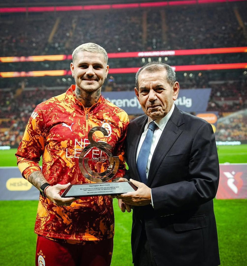 Aşkın olayım coşkusu! Icardi 100. maçında hem plaket aldı hem golünü attı - Resim: 3