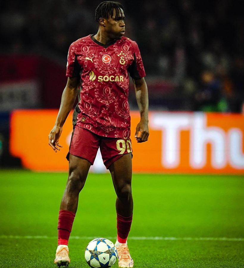 Bu yaz 30 milyon Euro'ya kadroya dahil olmuştu: Singo için sürpriz transfer iddiası! - Resim: 4