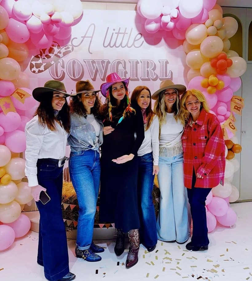 Zeynep Demirel'e sürpriz baby shower partisi: Sürpriz partiden kareleri paylaştı - Resim: 4