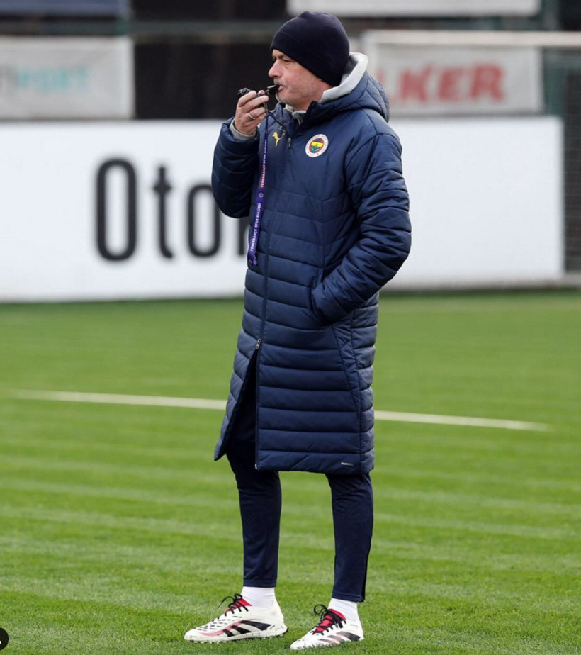 Mourinho Fenerbahçe'yi bırakıyor! Sürpriz ülkeden talip çıktı - Fotoğraf: 2