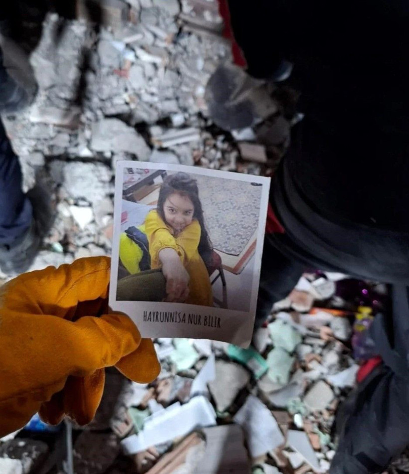 Gebze'de çöken binada 4 kişi öldü: Bilir ailesinden geriye bu not ve fotoğraf kaldı - Resim: 4