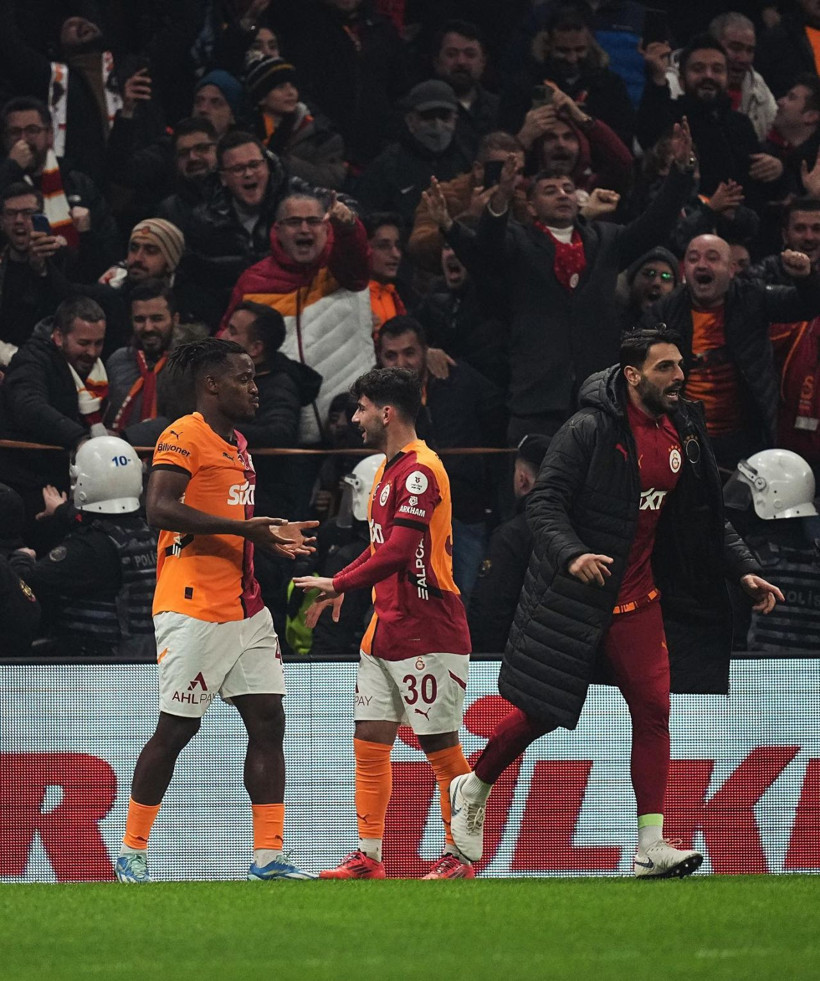 Galatasaray'da flaş ayrılık, tüm planlar iptal: Direkt sözleşmesi feshedilip alacakları ödenecek - Resim: 3