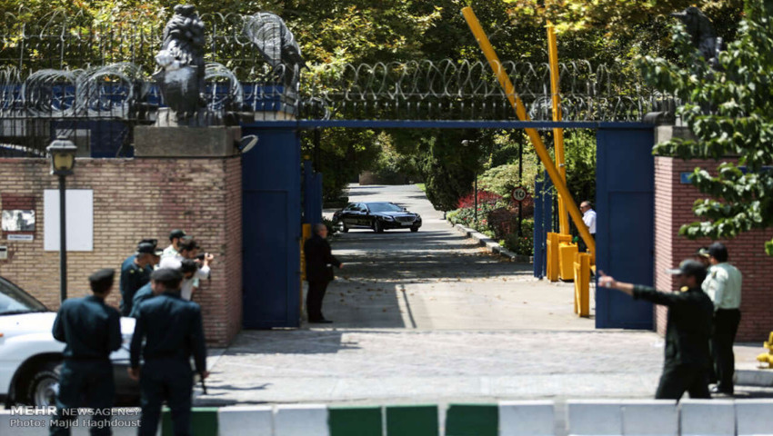 Tahran Büyükelçiliği geçici olarak kapatıldı